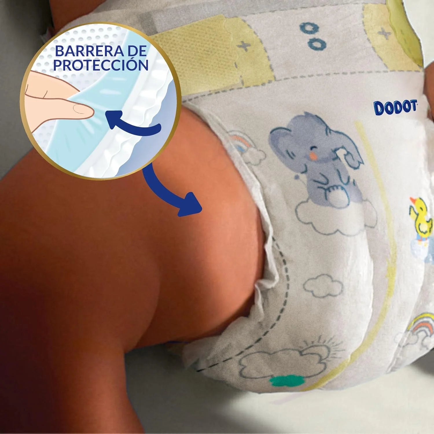 Dodot Pañales Bebé Sensitive, Talla 2 (4-8 kg), 240 Pañales + Regalo de 40 Toallitas Aqua Pure 99% Agua, Hasta 12 h De Protección Antifugas y Cuidado de la Piel, Pack Mensual